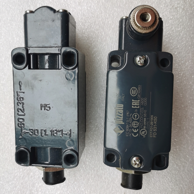 60117974 크롤러 크레인 예비 부품 GY-S-1NO+1NC-75 LimitSwitch